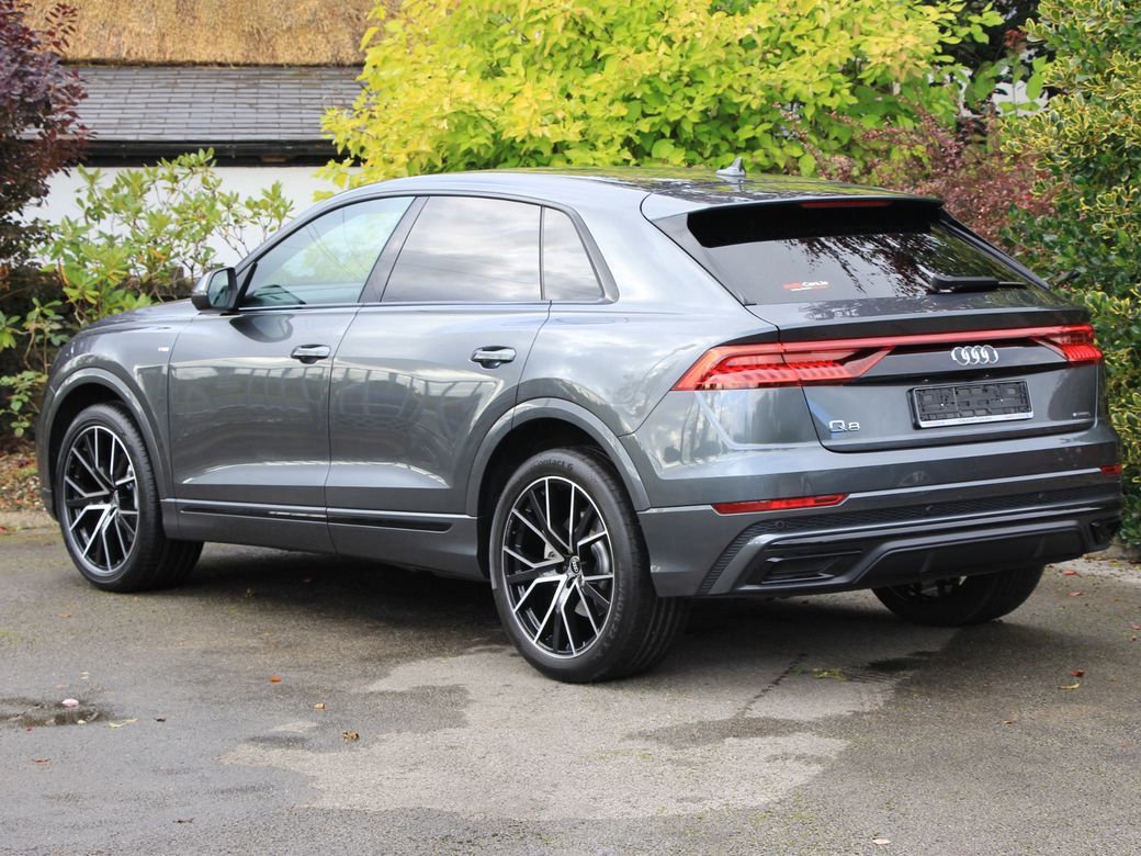 2020 Audi Q8