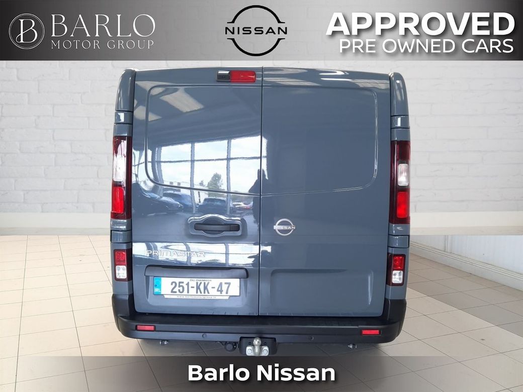 2025 Nissan Primastar