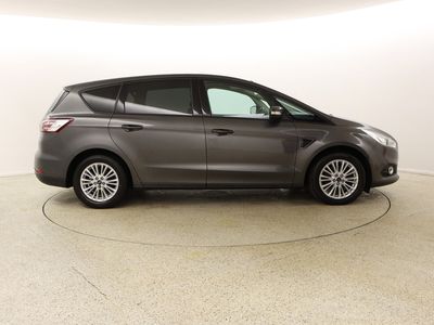 2017 Ford S-Max