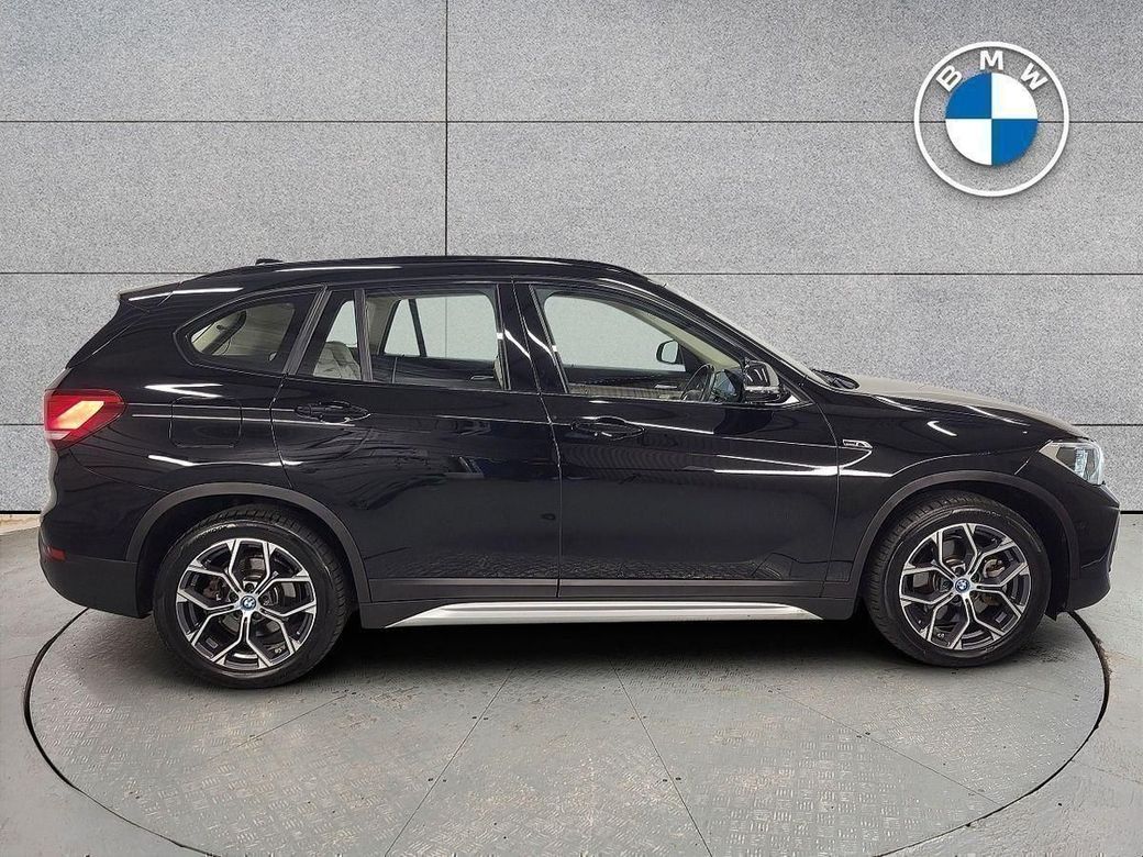 2022 BMW X1