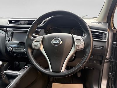 2017 Nissan Qashqai