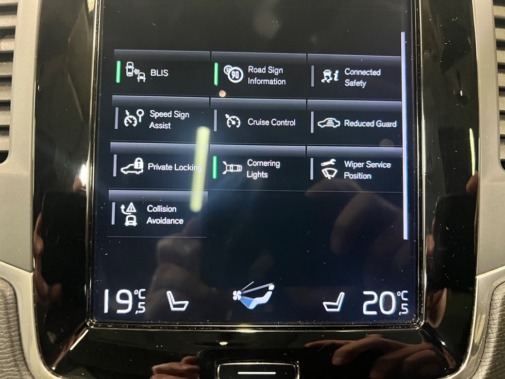 2018 Volvo XC90