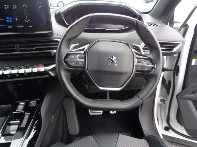 2023 Peugeot 5008