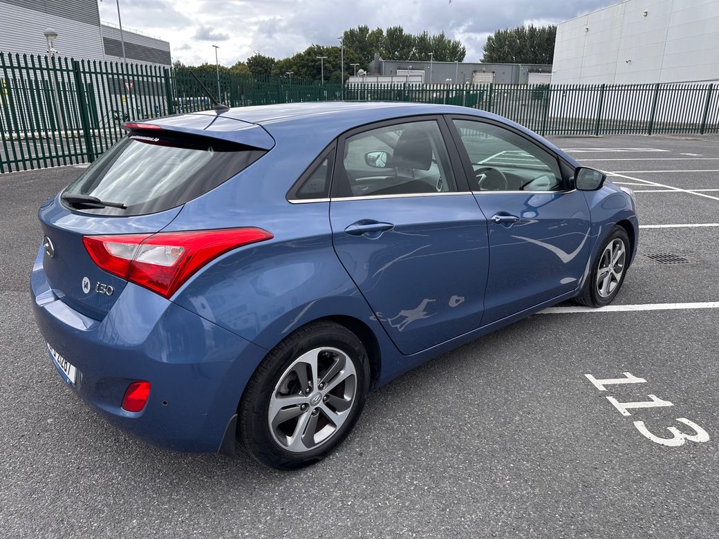 2016 Hyundai i30