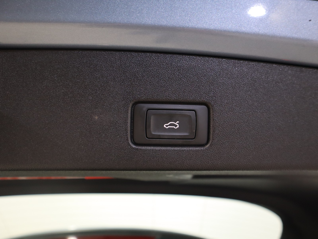 2023 Audi Q4