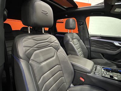 2025 Volkswagen Touareg