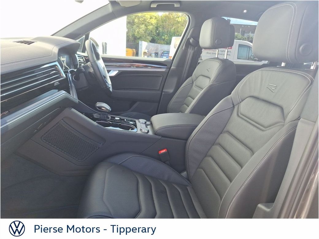 2026 Volkswagen Touareg
