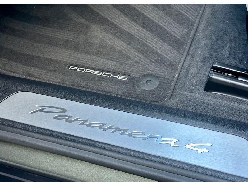 2024 Porsche Panamera