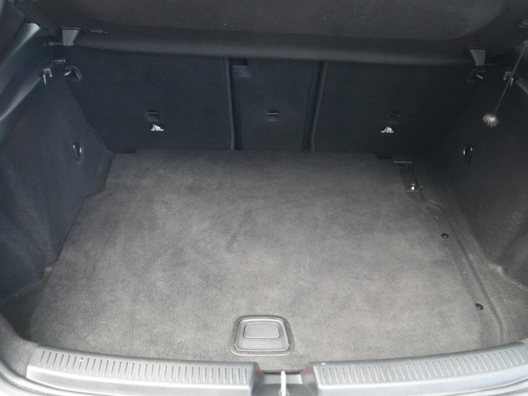 2019 Mercedes-Benz A 200