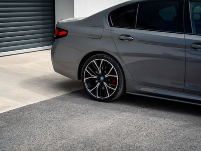 2022 BMW 5 Series
