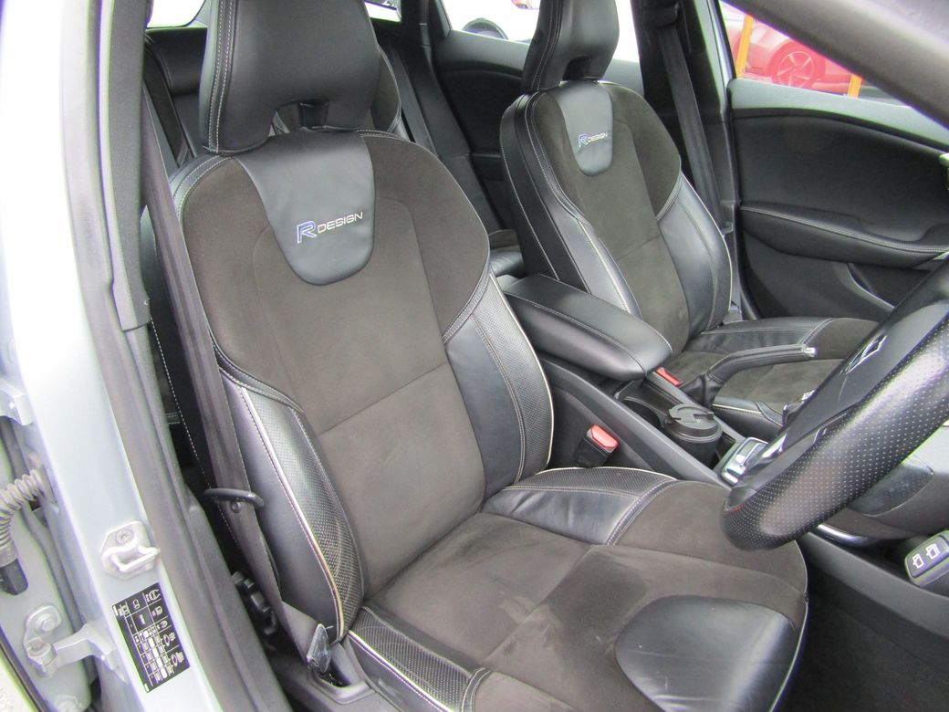 2013 Volvo V40
