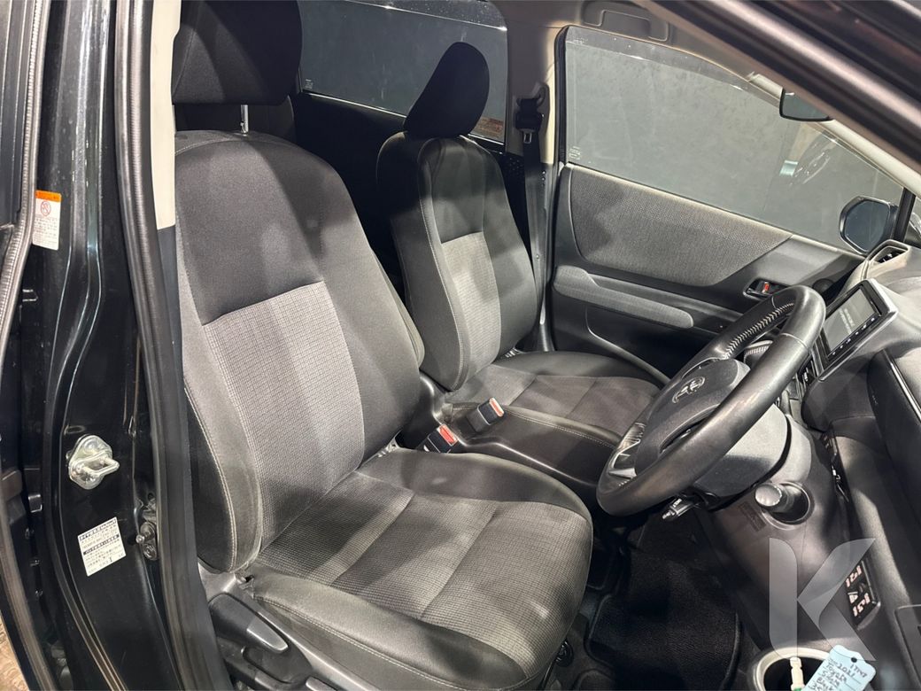 2021 Toyota Sienta