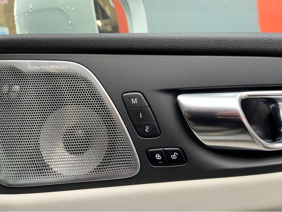 2021 Volvo XC60
