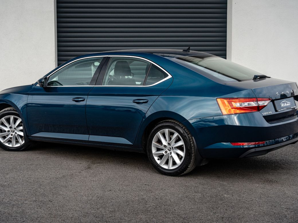 2022 Skoda Superb