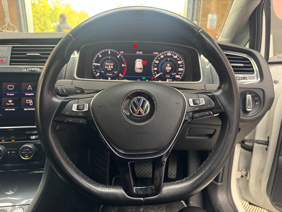 2019 Volkswagen Golf
