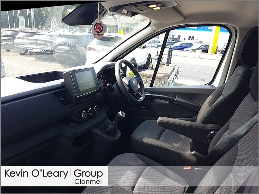 2025 Renault Trafic