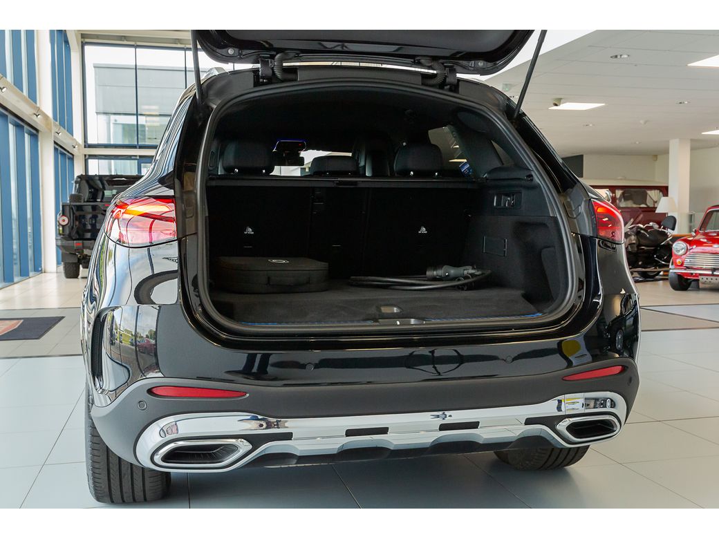 2025 Mercedes-Benz GLC Class