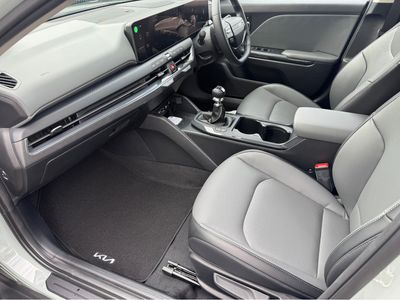2026 Kia K4