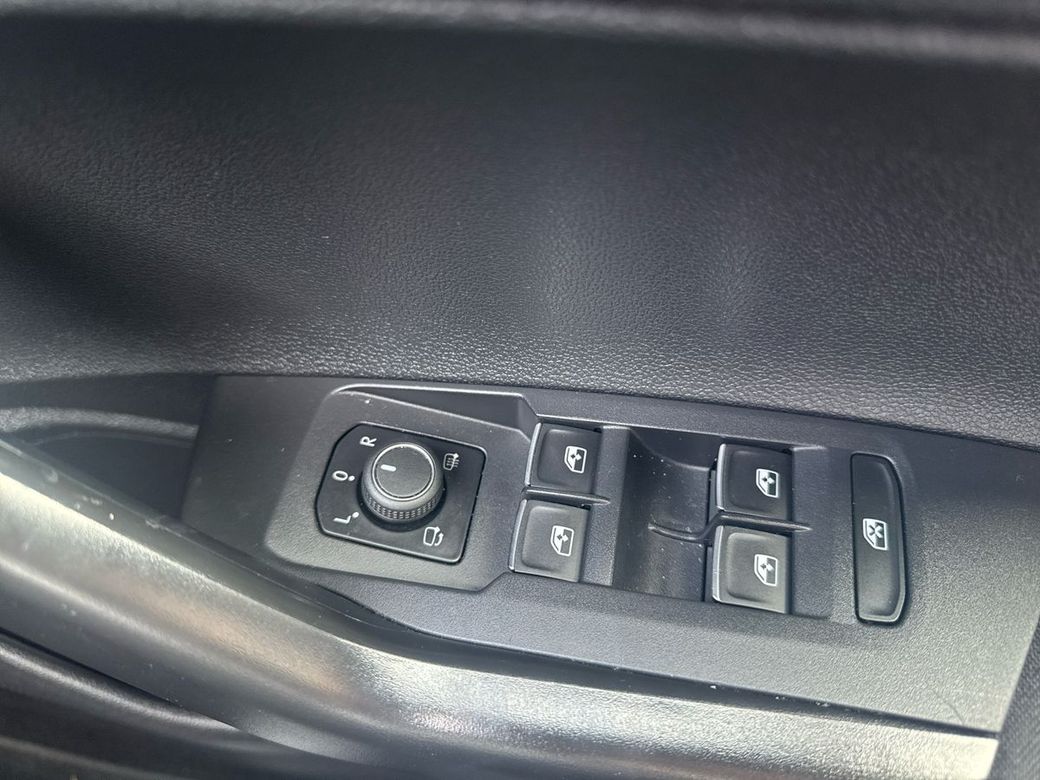 2023 Volkswagen Taigo