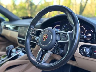 2023 Porsche Cayenne