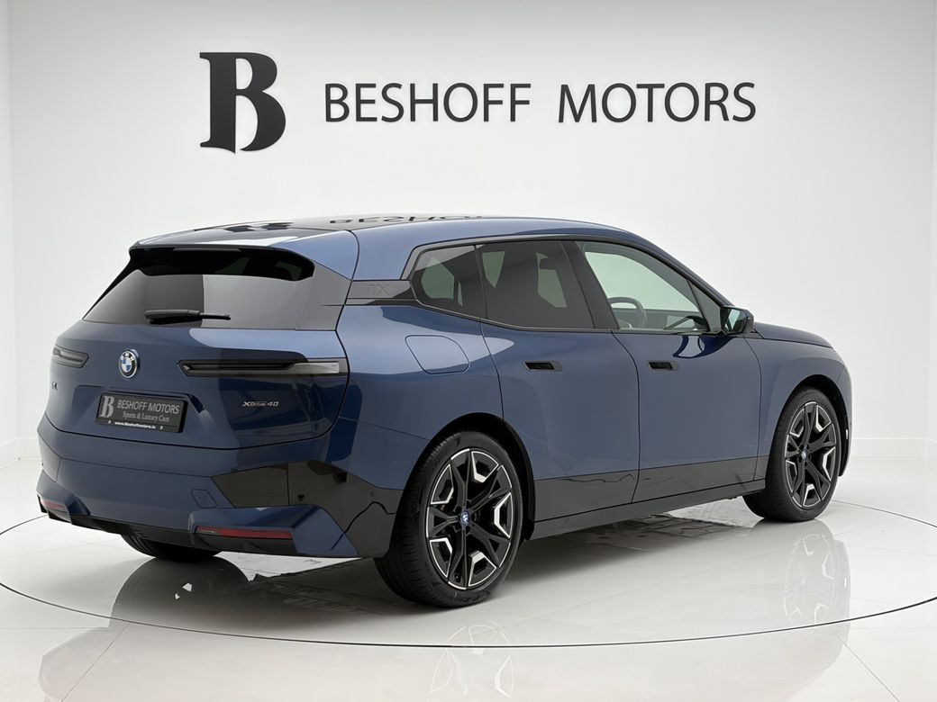 2023 BMW iX