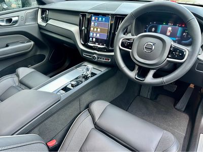 2025 Volvo XC60