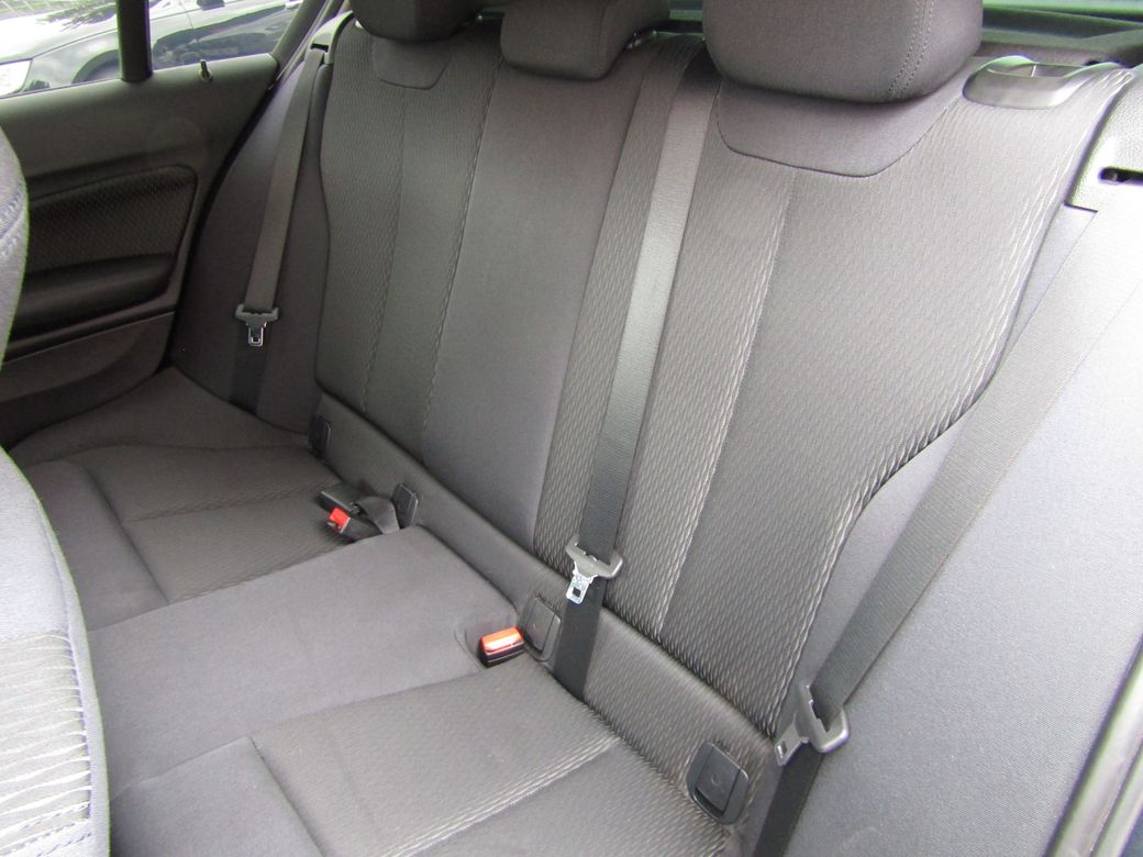 2012 BMW 1 Series