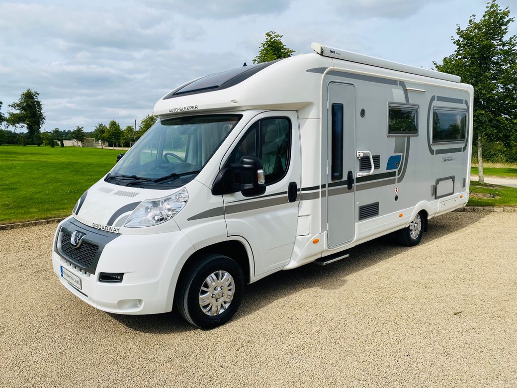 2013 AUTOSLEEPER BROADWAY LOW PROFILE R.H.D 