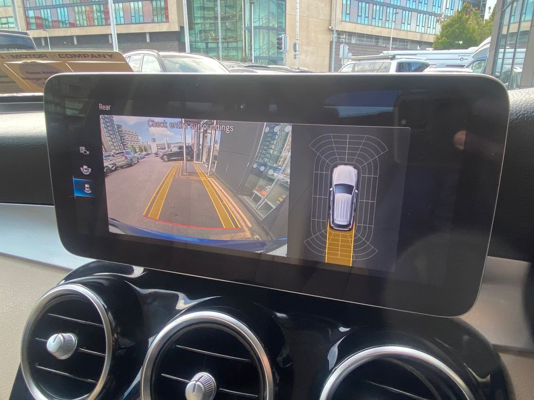 2022 Mercedes-Benz GLC Class