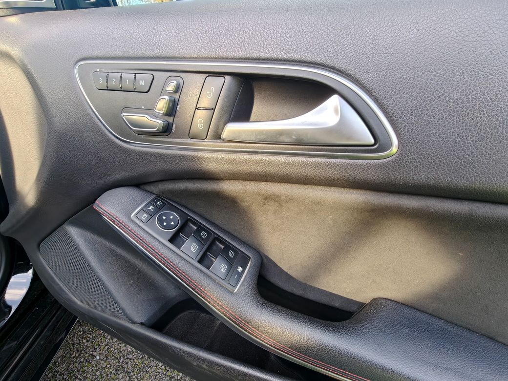 2018 Mercedes-Benz A 180