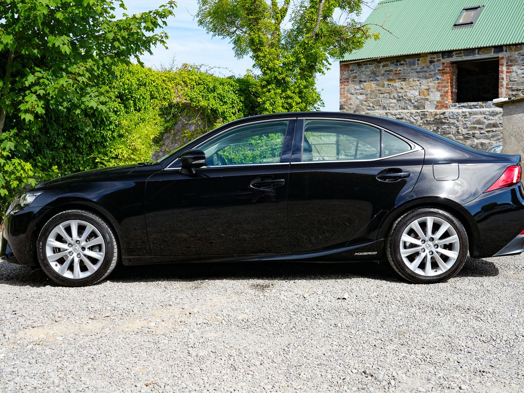 2016 Lexus IS