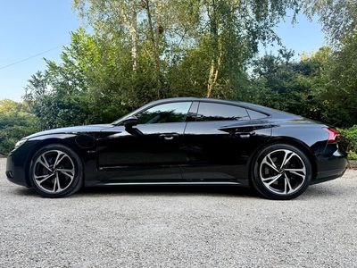 2022 Audi e-tron GT