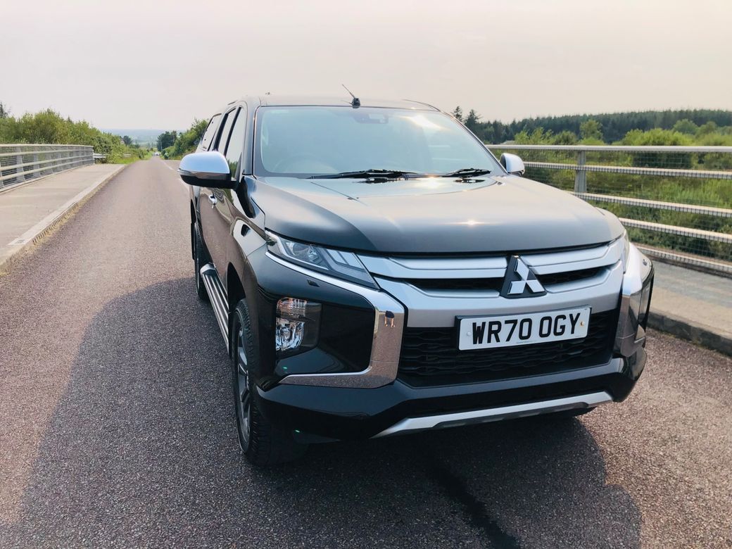 2020 Mitsubishi L200