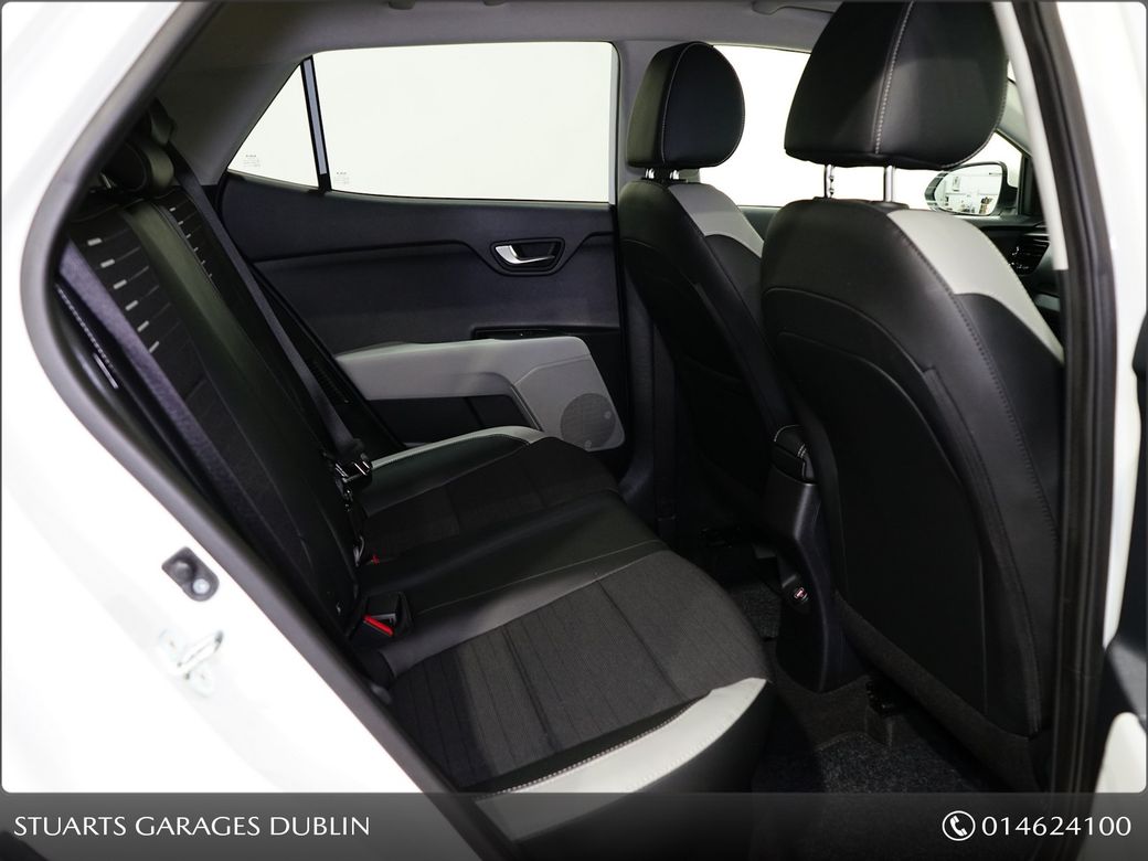 2023 Kia Stonic