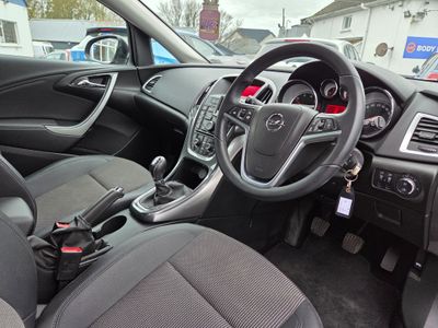 2014 Opel Astra
