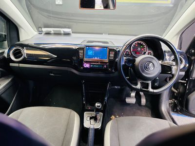 2013 Volkswagen up!