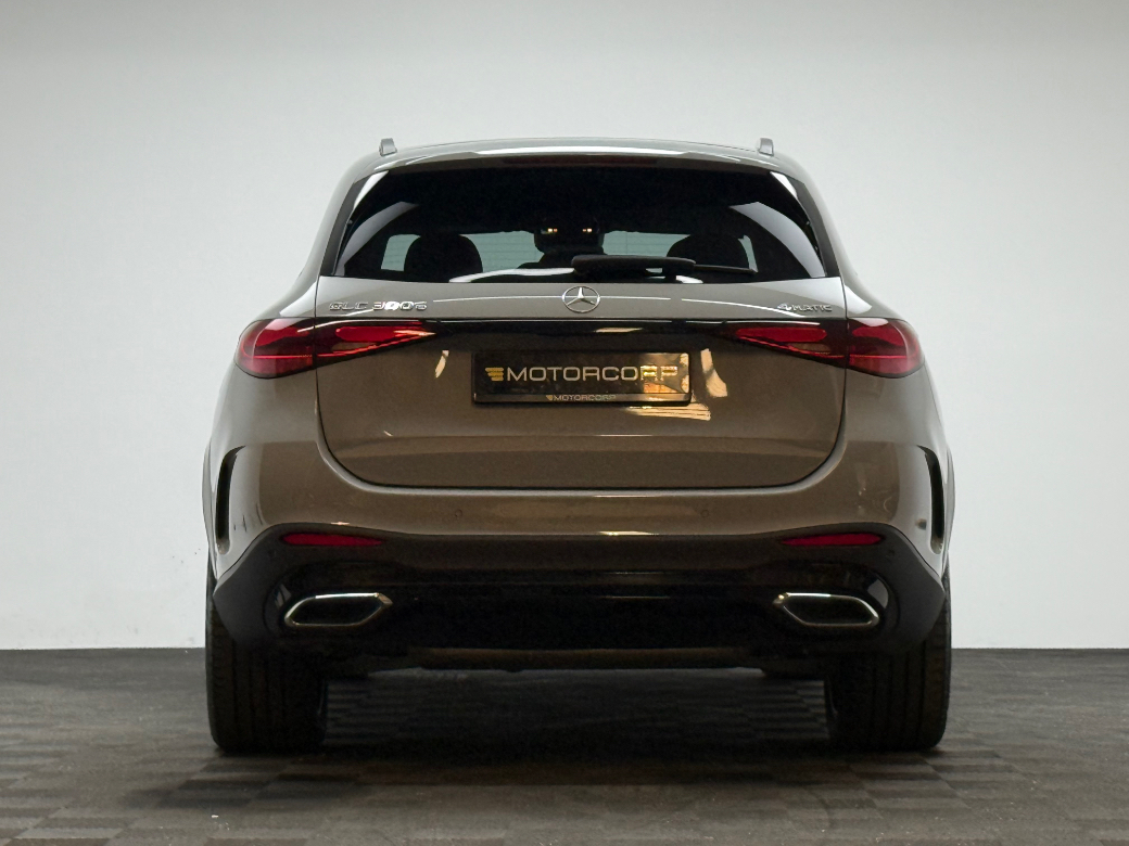 2025 Mercedes-Benz GLC Class