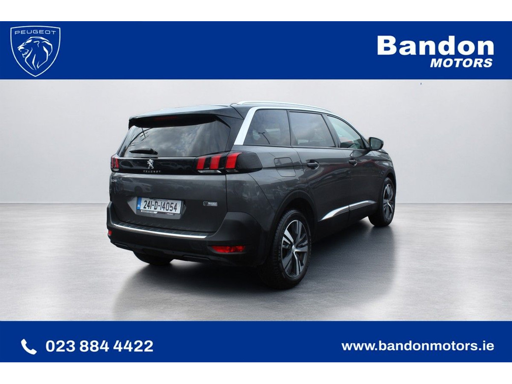 2024 Peugeot 5008