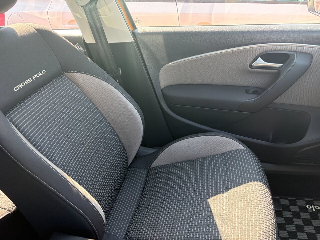 2016 Volkswagen Polo