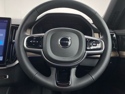 2025 Volvo XC90