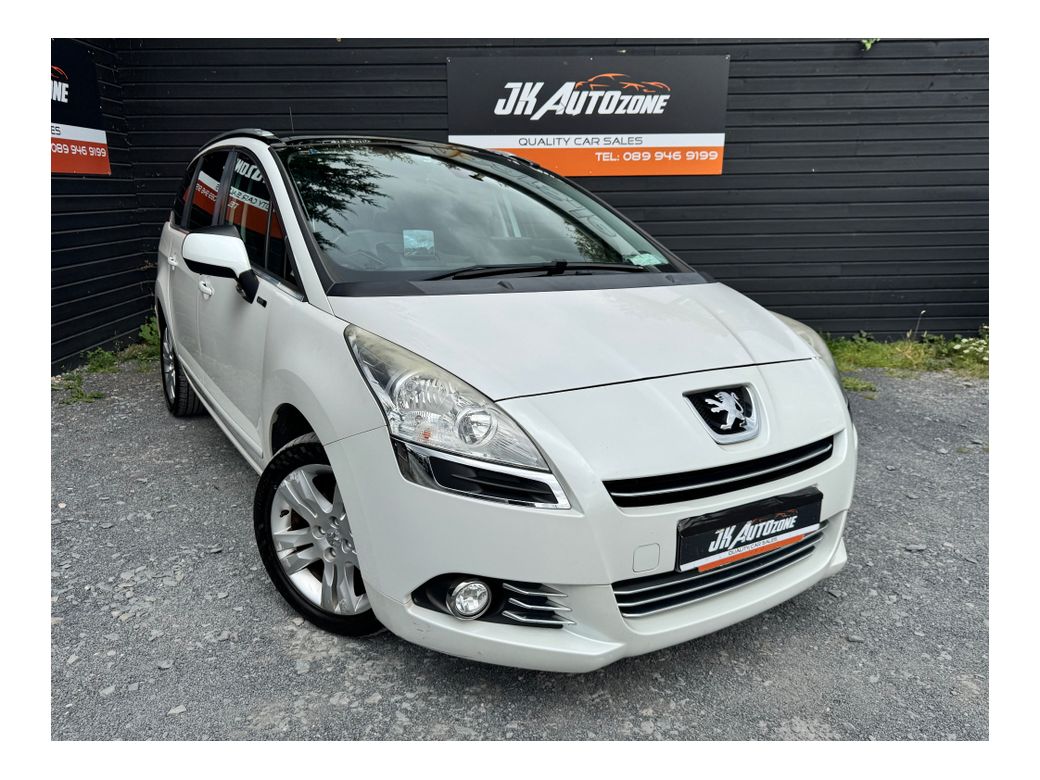 2013 Peugeot 5008