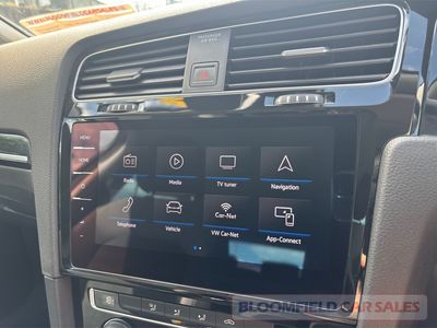 2017 Volkswagen Golf