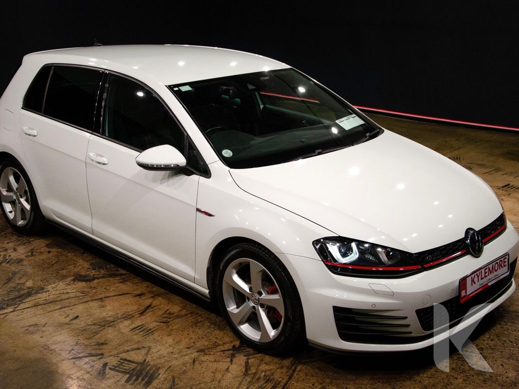 2016 Volkswagen Golf