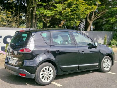 2016 Renault Scenic