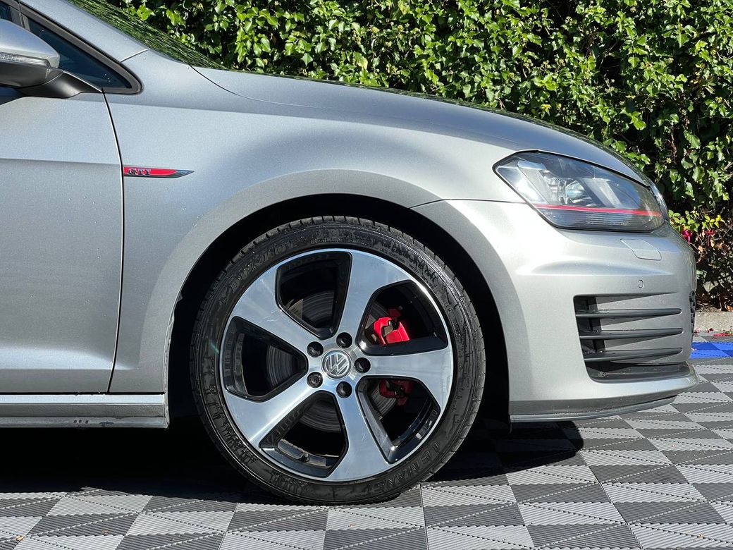 2017 Volkswagen Golf