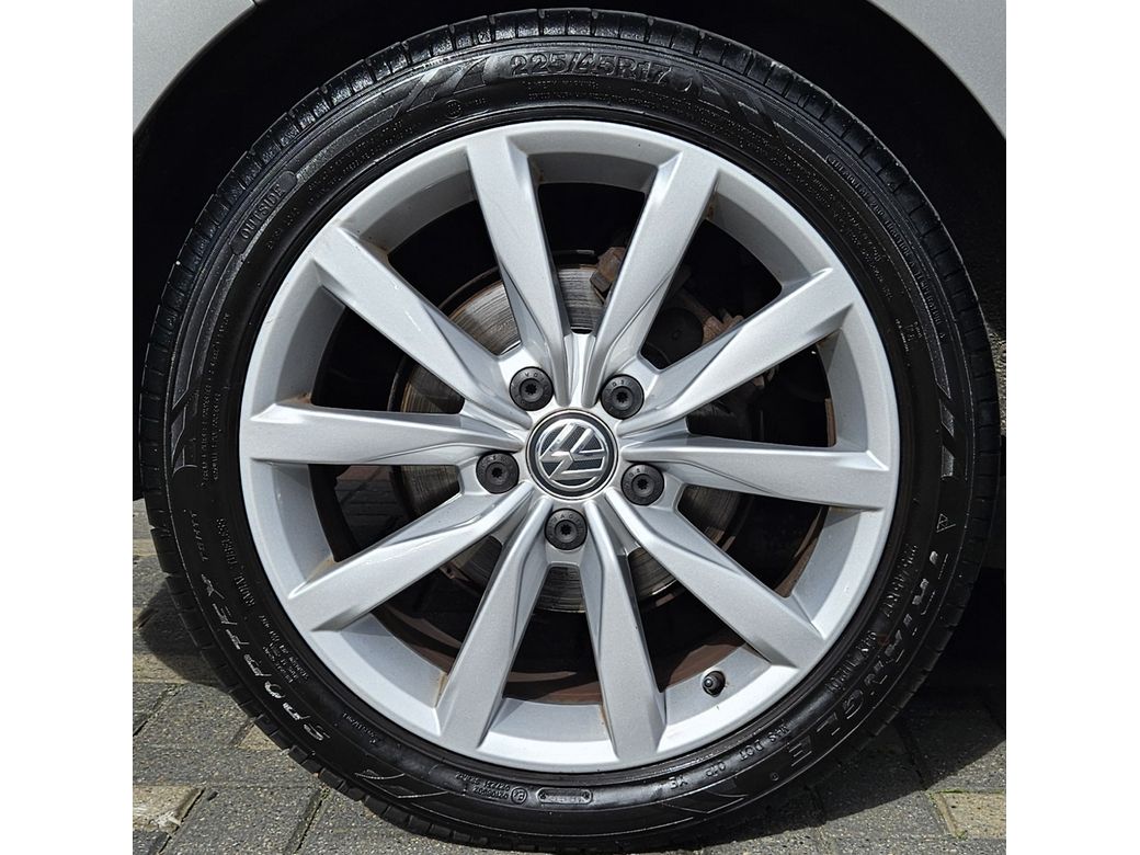 2017 Volkswagen Golf