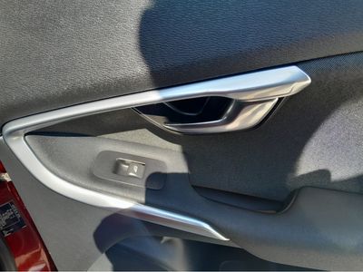 2015 Volvo V40