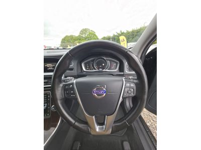 2018 Volvo V60 Cross Country