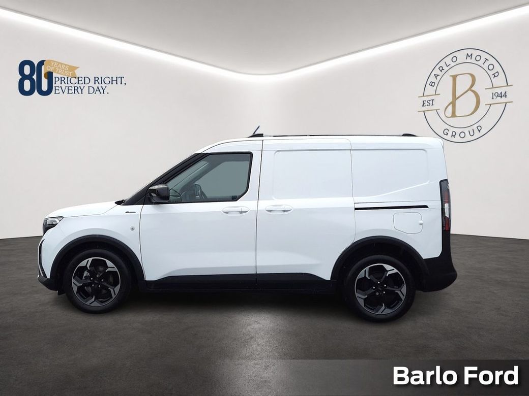 2025 Ford Transit Courier