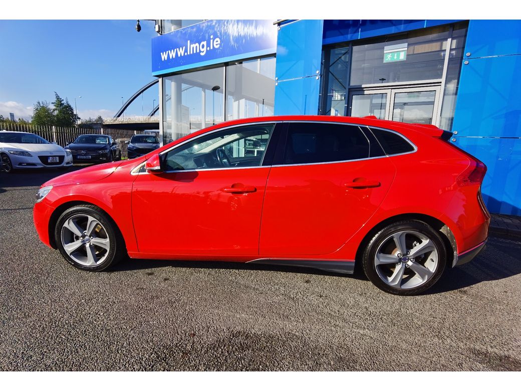2014 Volvo V40